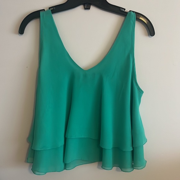 Buffalo Crop Tank Top - Picture 2 of 4